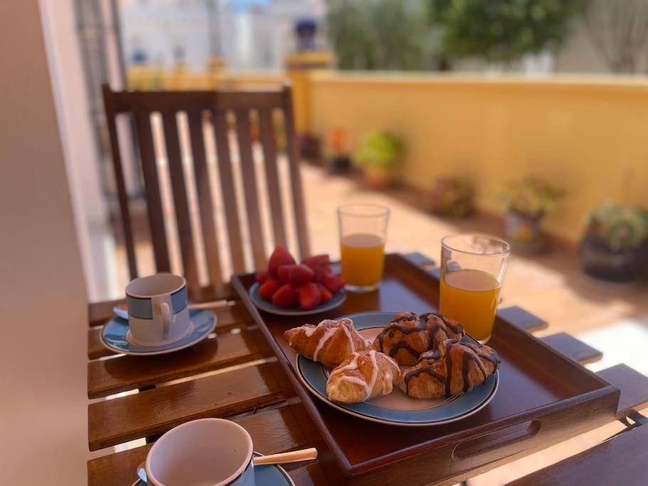Casa Lola Conil, Azotea Al Mar Y Parking Solo Familias O Parejas Villa Конил-де-ла-Фронтера Екстериор снимка